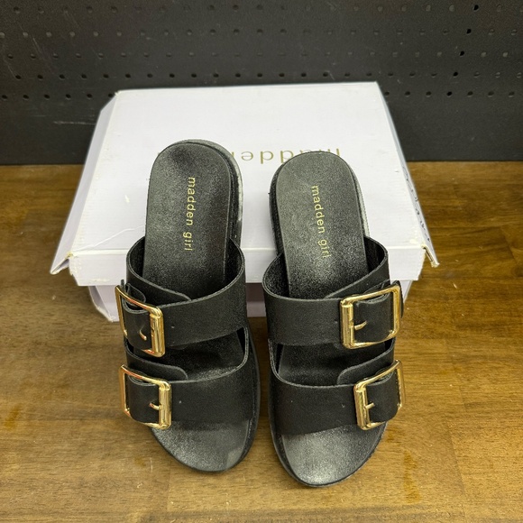 New W/ Box! Women's Steve Madden Mythical Black Pari Summer Sandals Size 8.5 - Picture 3 of 5